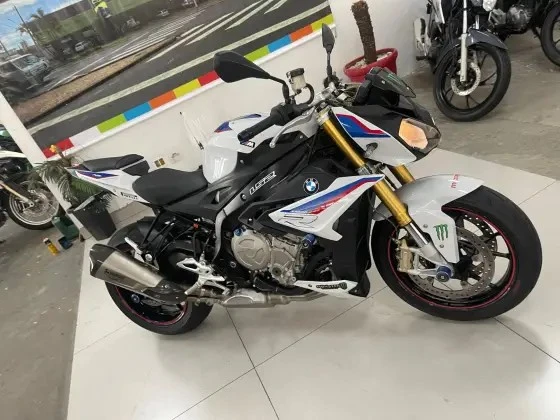 BMW S 1000 R