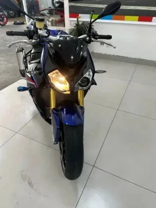 BMW S 1000 R