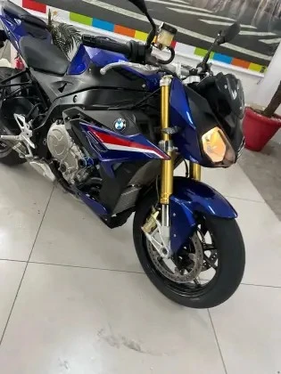 BMW S 1000 R