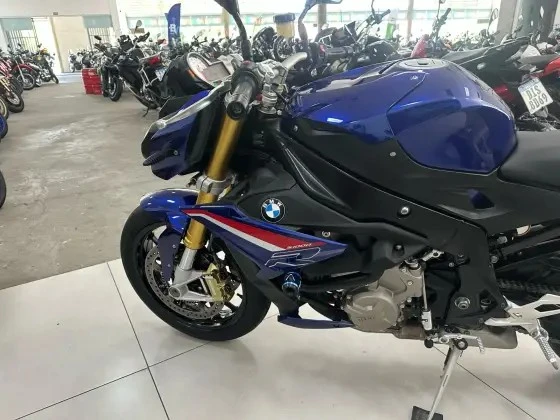 BMW S 1000 R