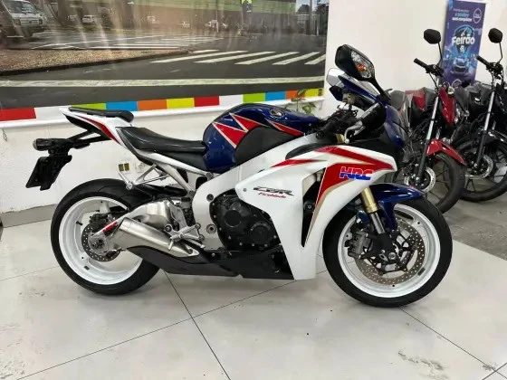 HONDA CBR 1000RR