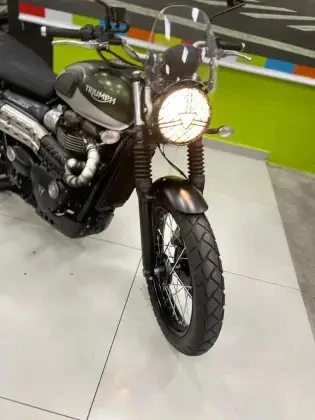 TRIUMPH STREET SCRAMBLER