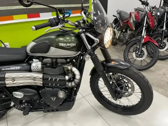 TRIUMPH STREET SCRAMBLER