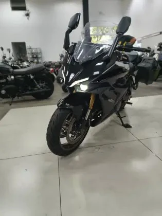 SUZUKI GSX-S1000GT ABS