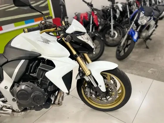 HONDA CB 1000R
