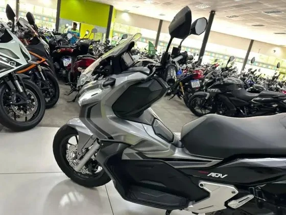 HONDA ADV 150