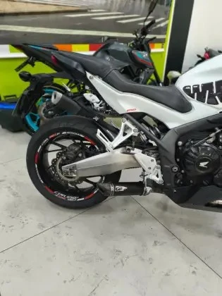 HONDA CBR 650F