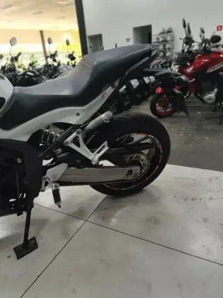 HONDA CBR 650F