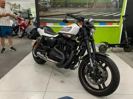 HARLEY-DAVIDSON SPORTSTER XR 1200x