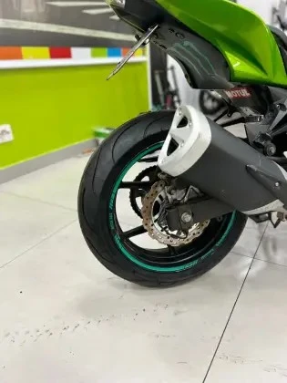 KAWASAKI Z-750 ABS