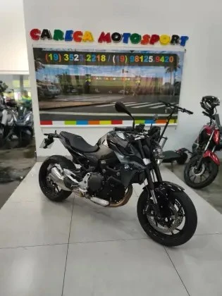 BMW F 900 R SPORT PLUS