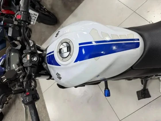 SUZUKI SV 650 A