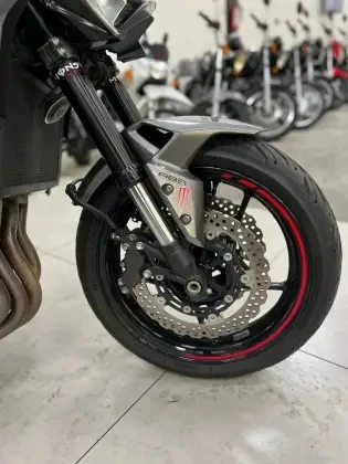 KAWASAKI Z900