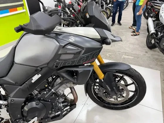 SUZUKI V STROM 1000 ABS