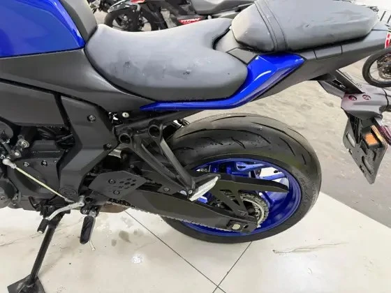 YAMAHA MT-07 CONNECTED ABS
