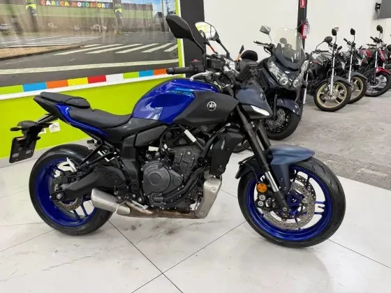 YAMAHA MT-07 CONNECTED ABS