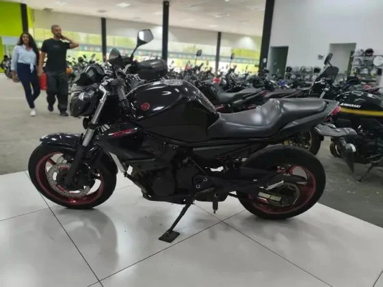 YAMAHA XJ6 N