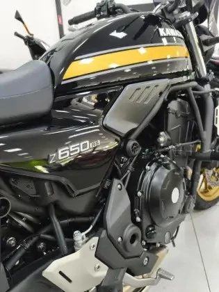 KAWASAKI Z650 ABS RS