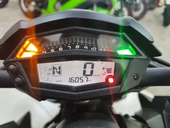 KAWASAKI Z1000 ABS