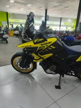 SUZUKI V-STROM 1050XT ABS