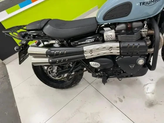 TRIUMPH STREET SCRAMBLER
