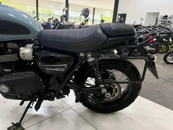 TRIUMPH STREET SCRAMBLER