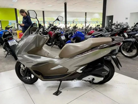 HONDA PCX DLX