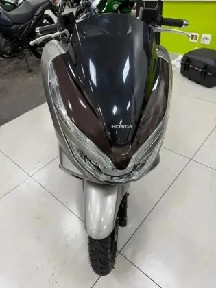 HONDA PCX DLX