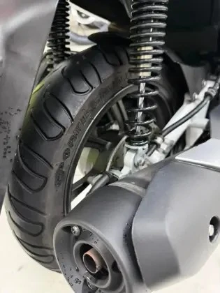 HONDA PCX DLX