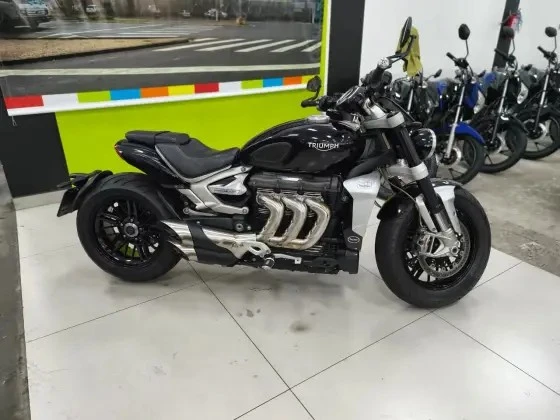 TRIUMPH ROCKET III R