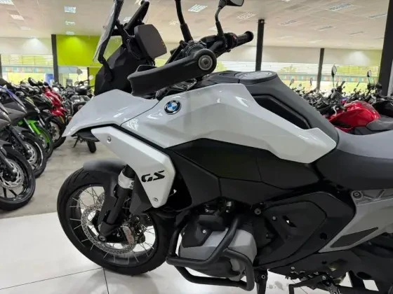 BMW R 1300 GS PLUS