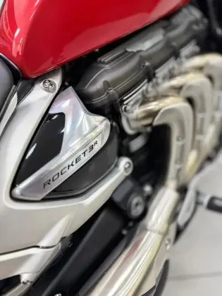 TRIUMPH ROCKET III R