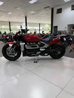 TRIUMPH ROCKET III R