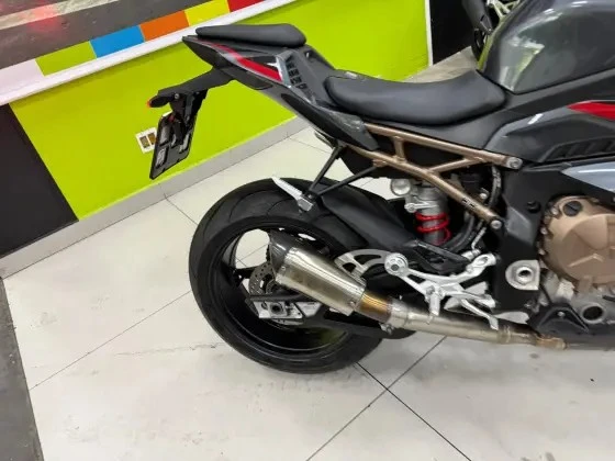 BMW S 1000 RR