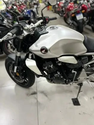 HONDA CB 1000R ABS