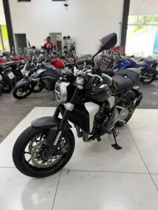 HONDA CB 1000R ABS