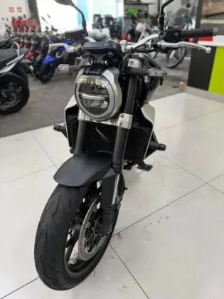 HONDA CB 1000R ABS