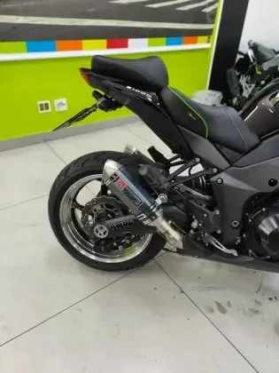 KAWASAKI Z1000