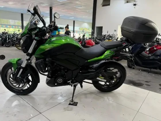 BAJAJ DOMINAR 400