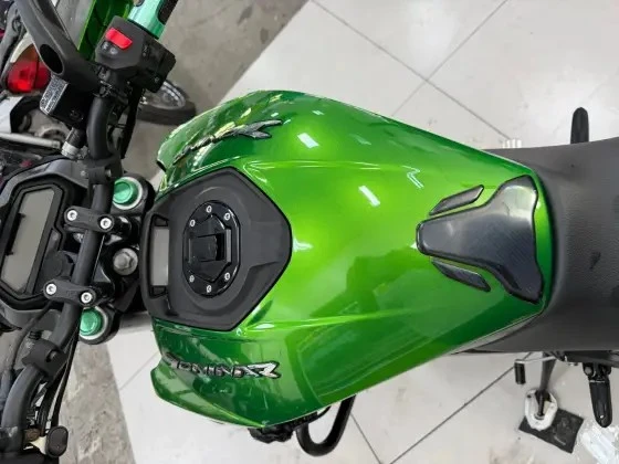 BAJAJ DOMINAR 400