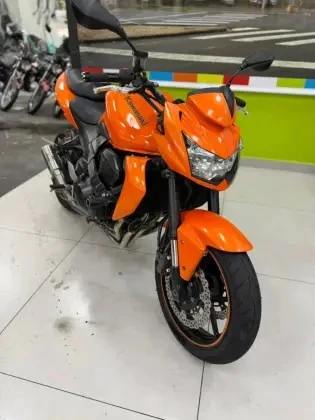 KAWASAKI Z750