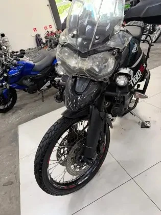 TRIUMPH TIGER 800 XCX