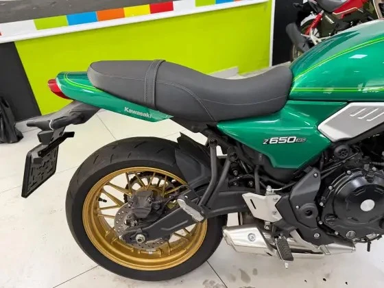 KAWASAKI Z650 ABS RS