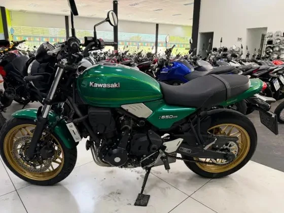 KAWASAKI Z650 ABS RS