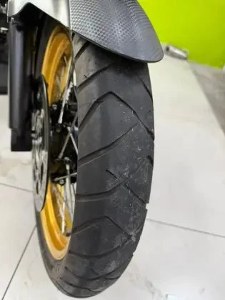 SUZUKI SUZUKI DL 650 XT V-STROM