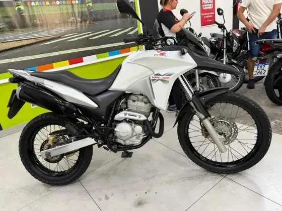 HONDA XRE 300 RALLY