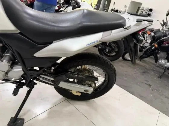 HONDA XRE 300 RALLY