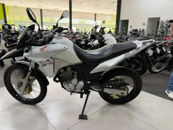 HONDA XRE 300 RALLY