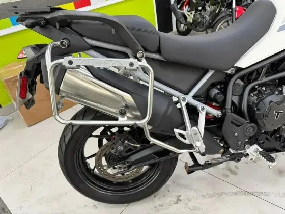 TRIUMPH TIGER 900 GT PRO