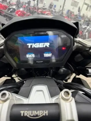 TRIUMPH TIGER 1200 XCA
